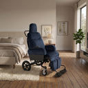 fauteuil-pousser-eden-e-velours-saphir-2-mon-materiel-medical-en-pharmacie.fr.webp