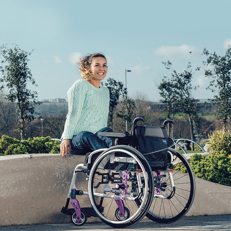FAUTEUIL ROULANT MEDIUM ACTIF ACTION 5 - 2